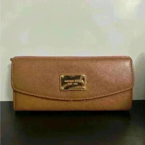 MICHAEL KORS Authentic Woman’s Brown  Wallet EST. 1981 Version Used